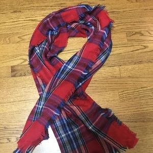 Cozy plaid red scarf